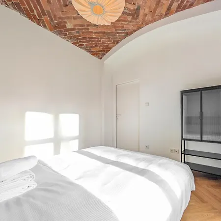 Szczytnicka 29 Superior By Bookinghost